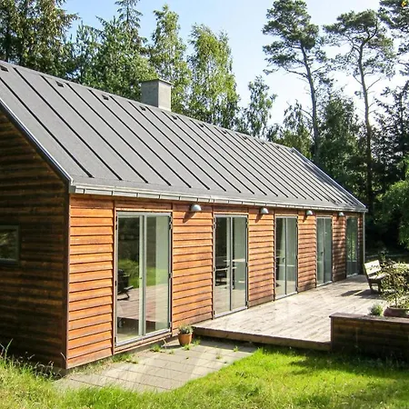 3 Bedroom Stunning In *