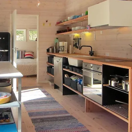 3 Bedroom Stunning In *