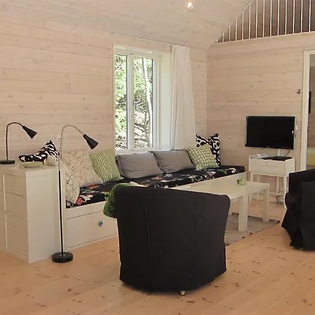 3 Bedroom Stunning In *